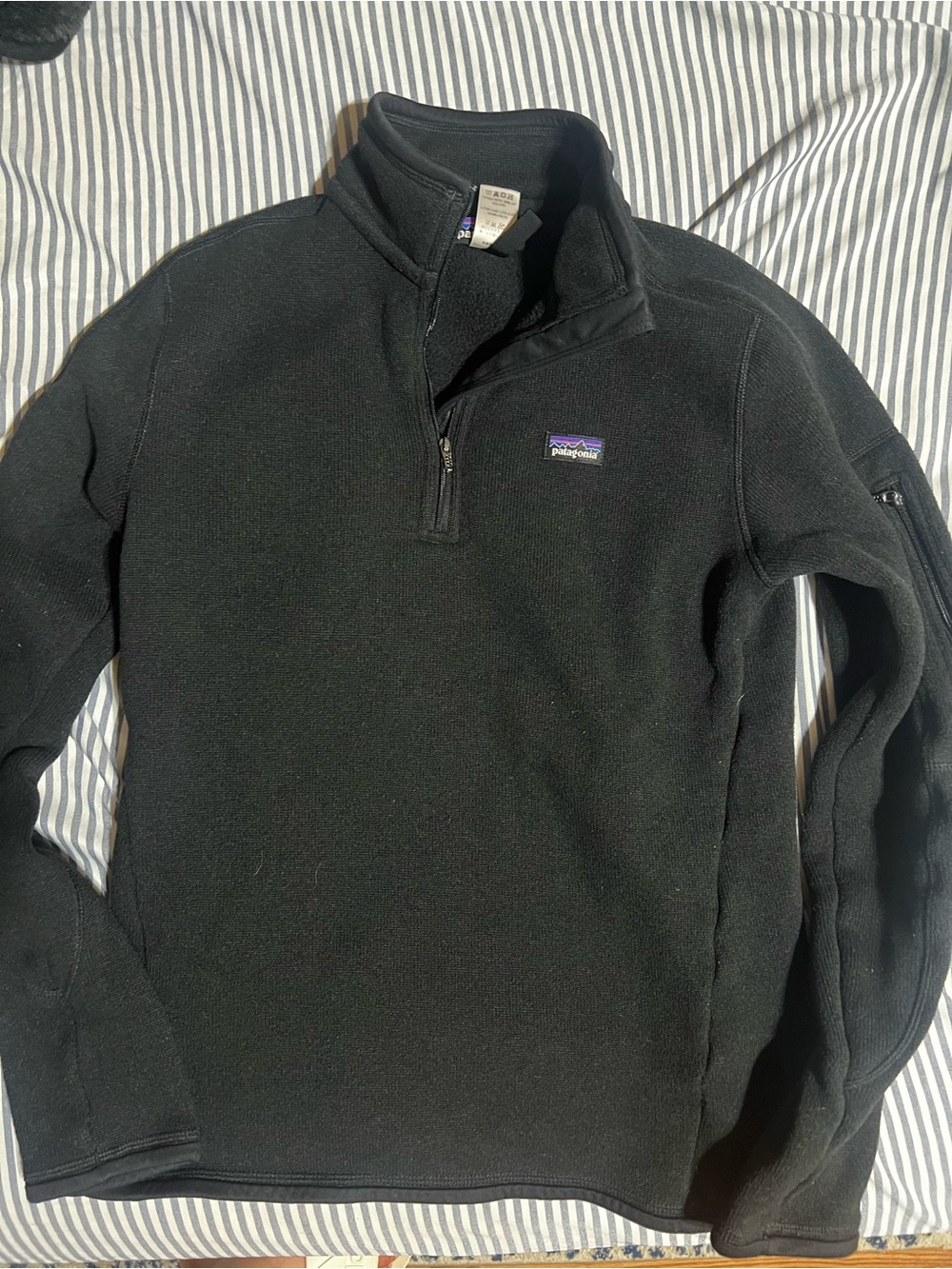 Black Women's Patagonia fleece